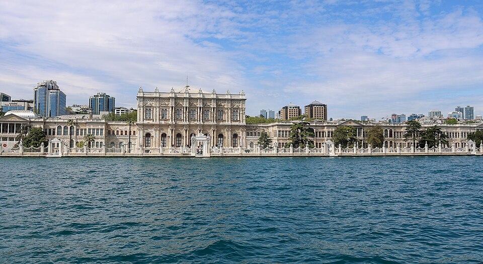 "Nuevo Palacio"