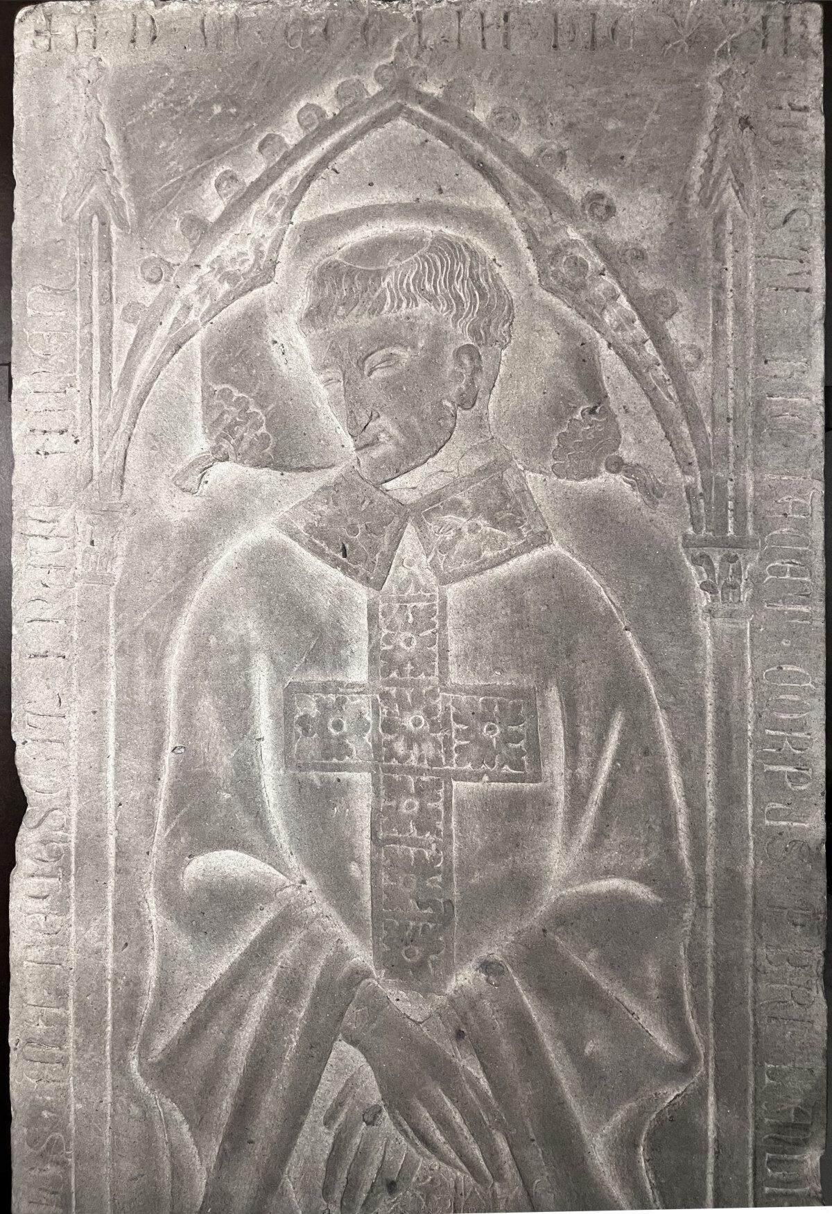 兰多·迪·加诺·达·蒙特韦托利尼的墓碑