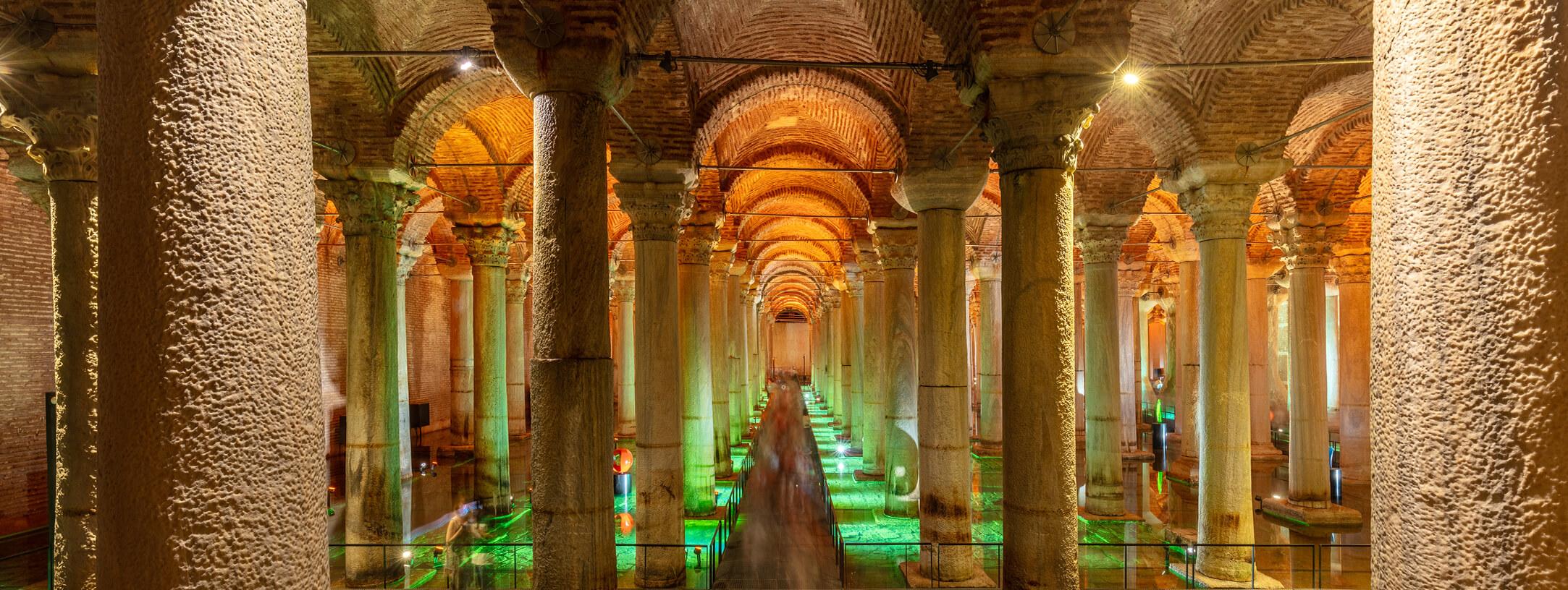 Palacio Subterráneo del Agua