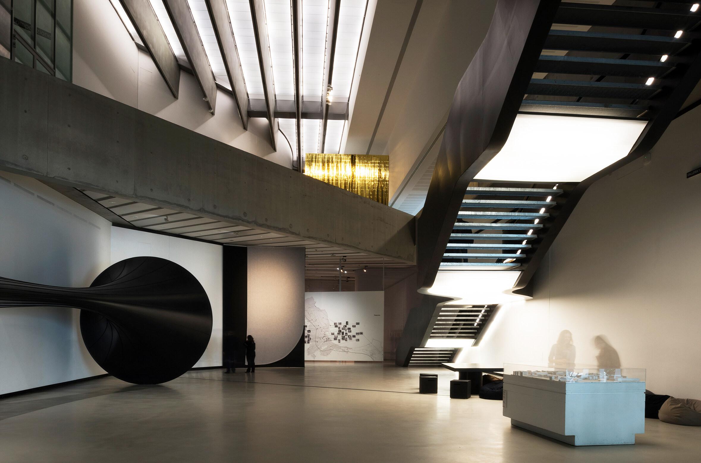 国立二十一世纪艺术博物馆(MAXXI)